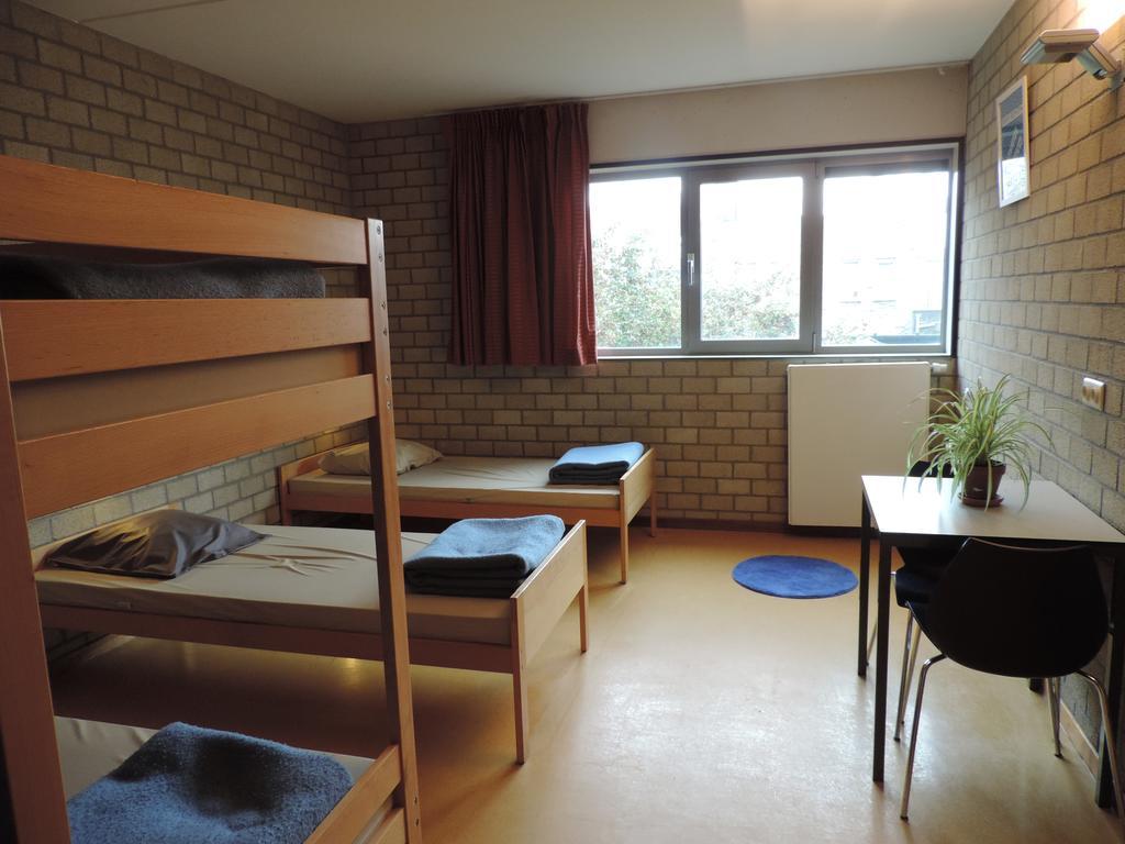 Hostel Blauwput Λουβέν Δωμάτιο φωτογραφία