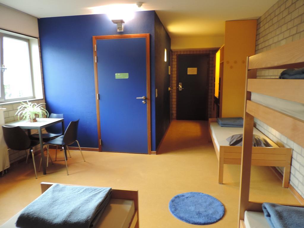 Hostel Blauwput Λουβέν Δωμάτιο φωτογραφία